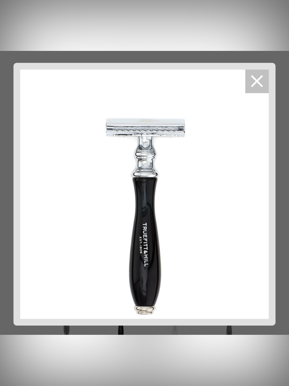 TRUEFITT HILL LONDON, Black Double-Edge Safety Razor w/ Stand! NWT!